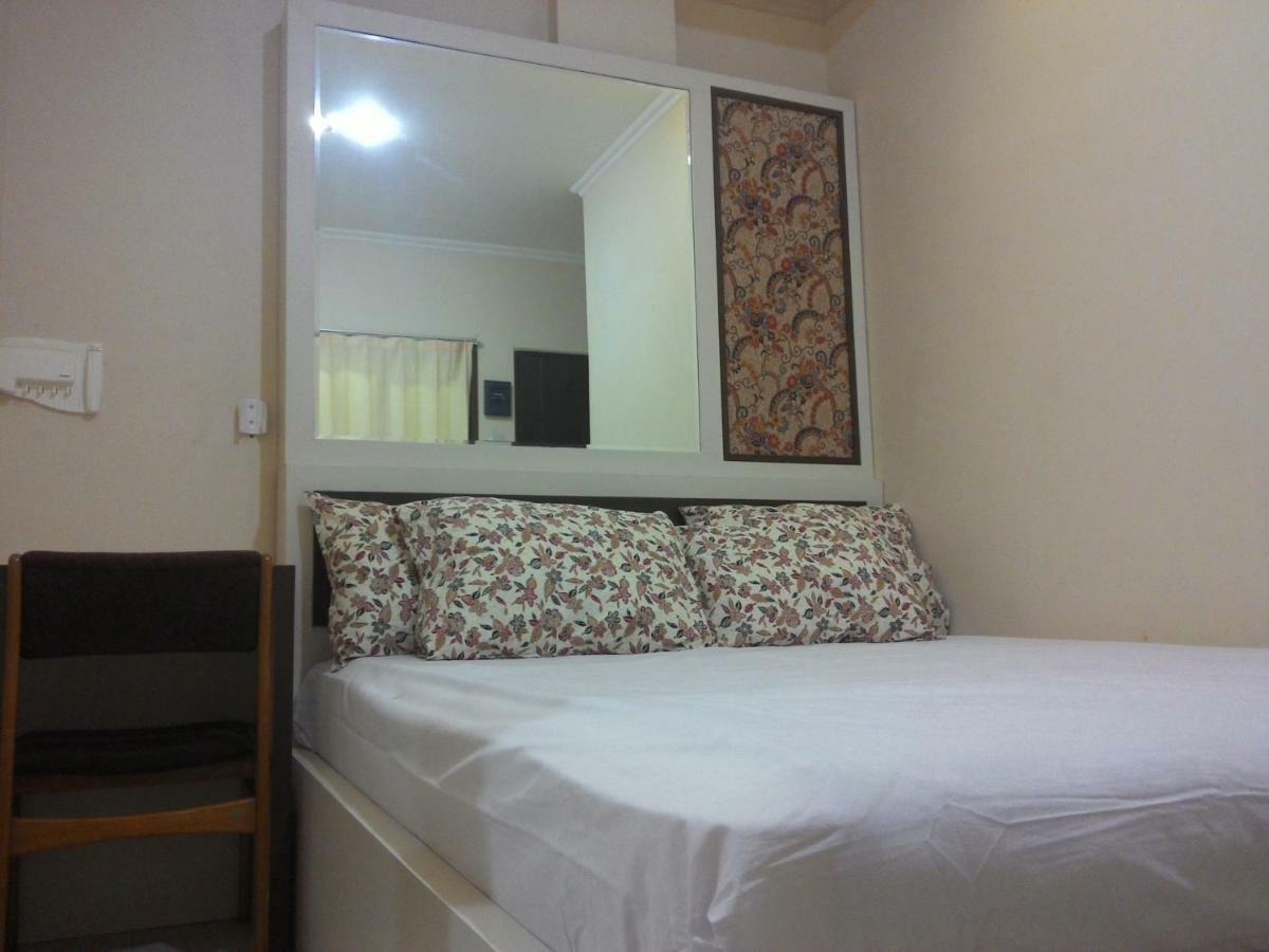 Kantos Guest House Jakarta Exterior foto