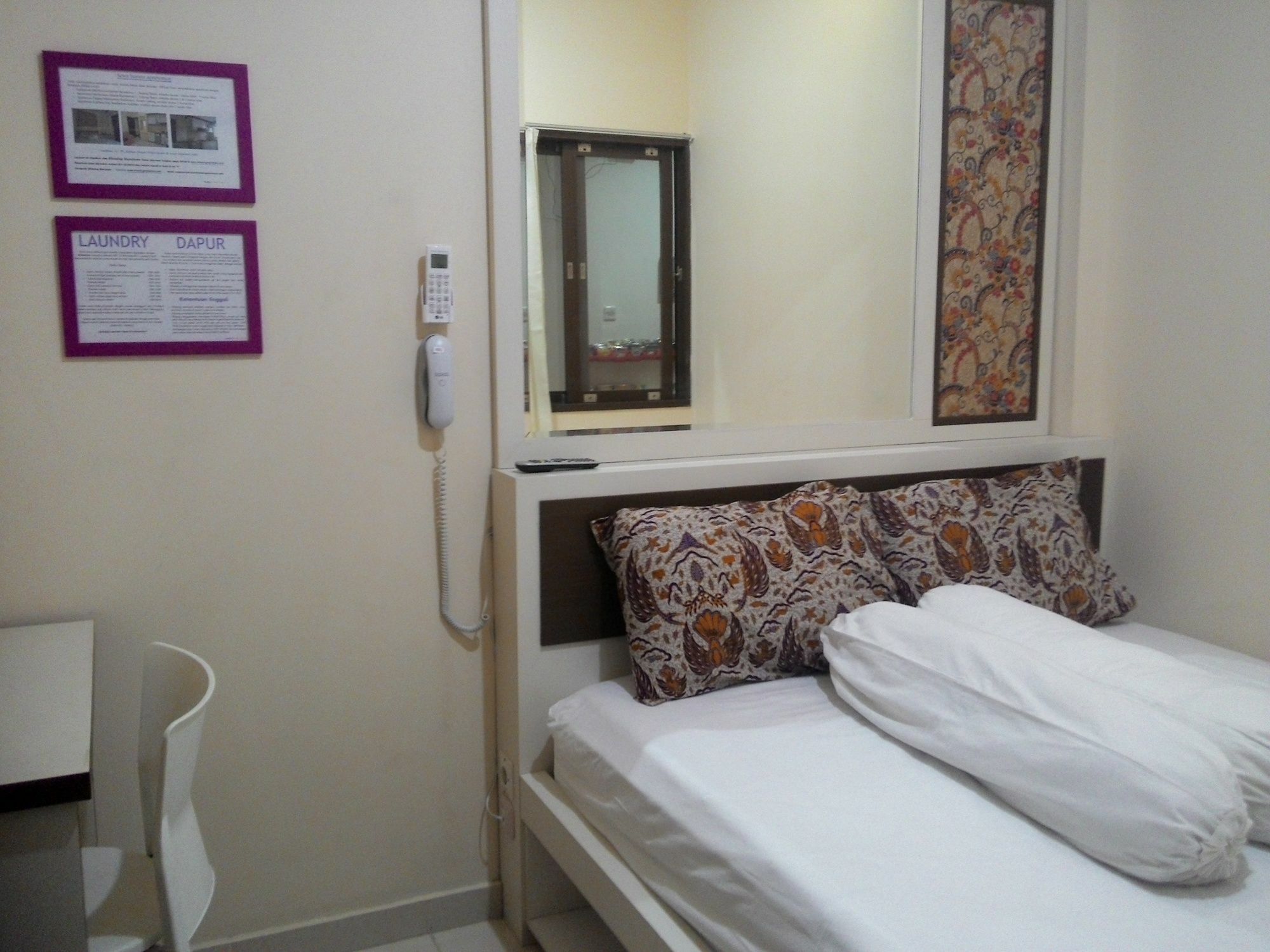 Kantos Guest House Jakarta Exterior foto